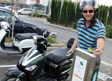 A user of Evomobile at Tarongers.